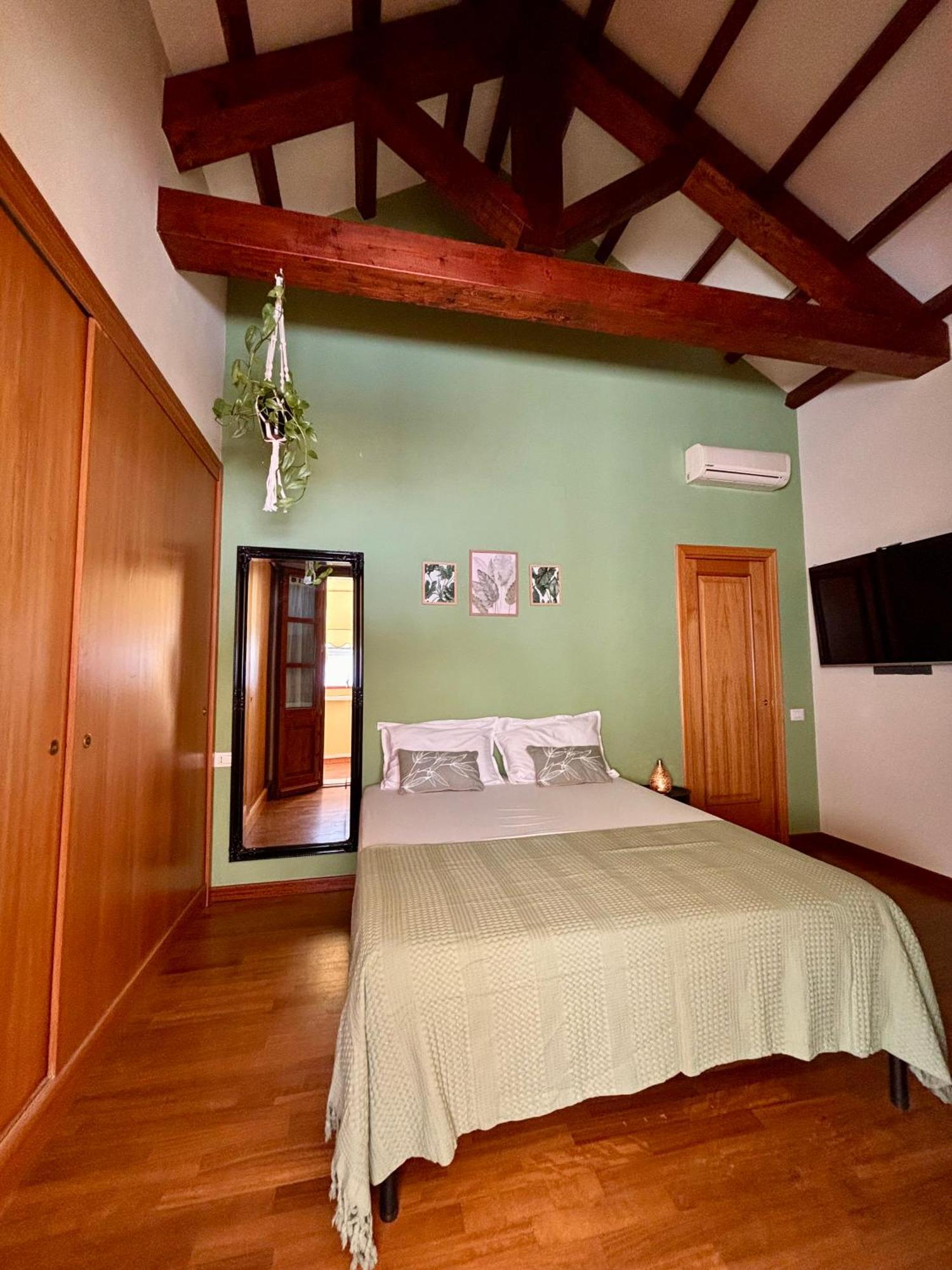 Botanic Home Cagliari Esterno foto